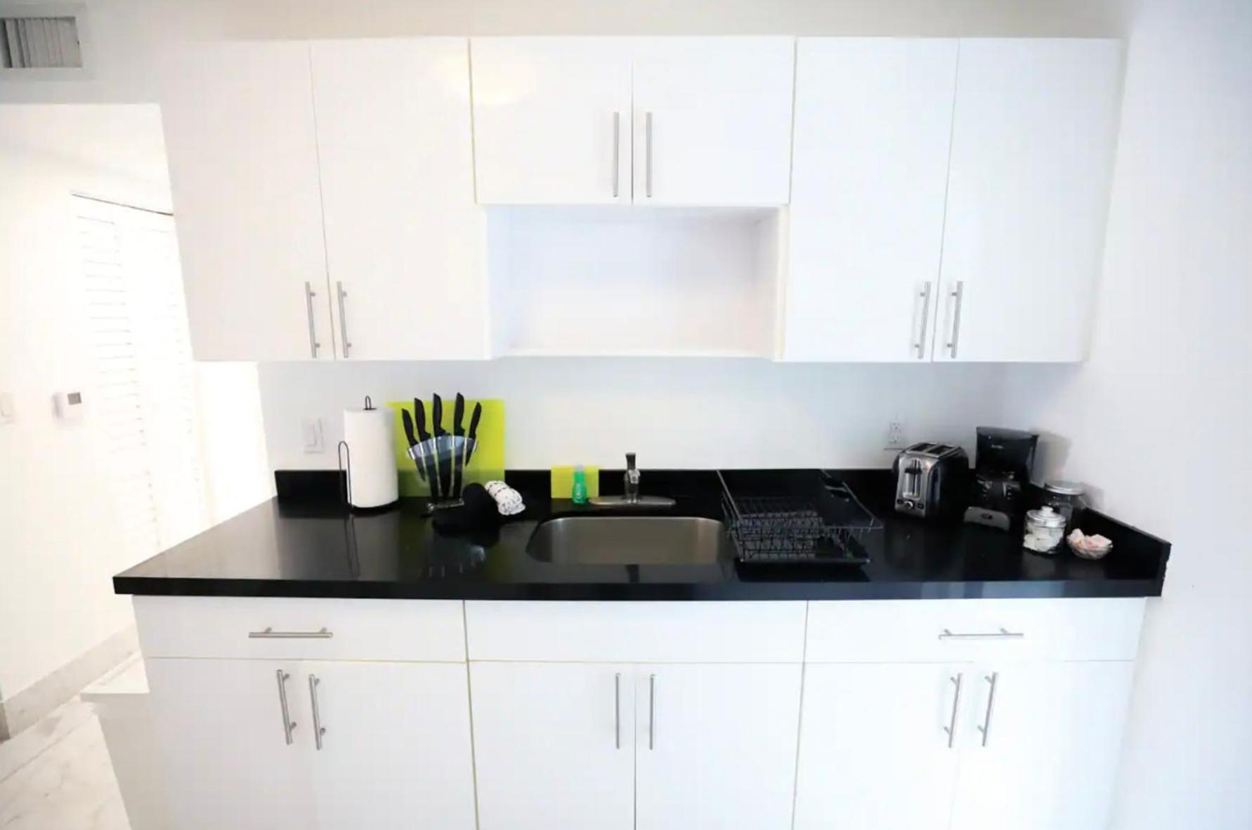 South Beach 2 Bedroom Family & Pet Friendly Apartment With Balcony & Free Parking Miami Beach Exterior foto